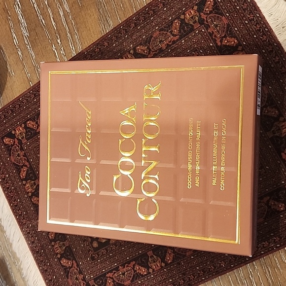 Cocoa Contour and Highlight Palette - Picture 4 of 5